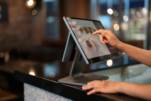 Brands Going Digital-Only: A Retail Revolution