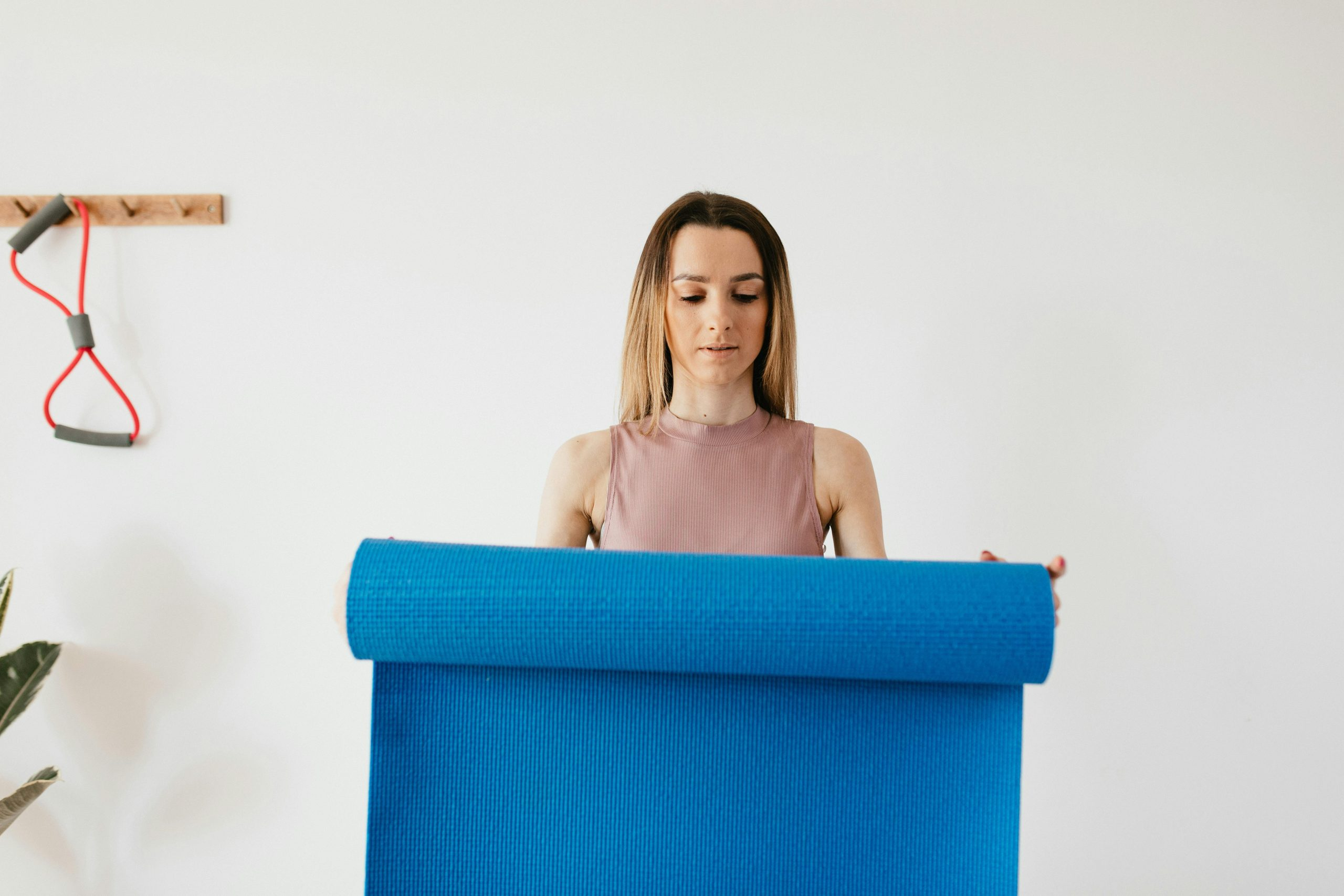 Smart Yoga Mats and Fitness Equipment with Real-Time Feedback